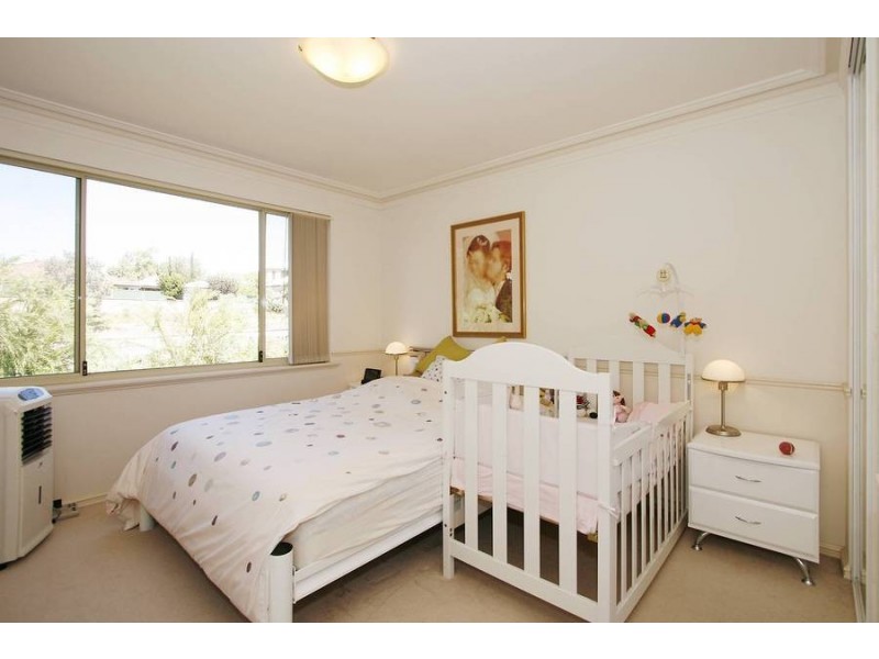 20/33 Paddington, Bibra Lake WA 6163