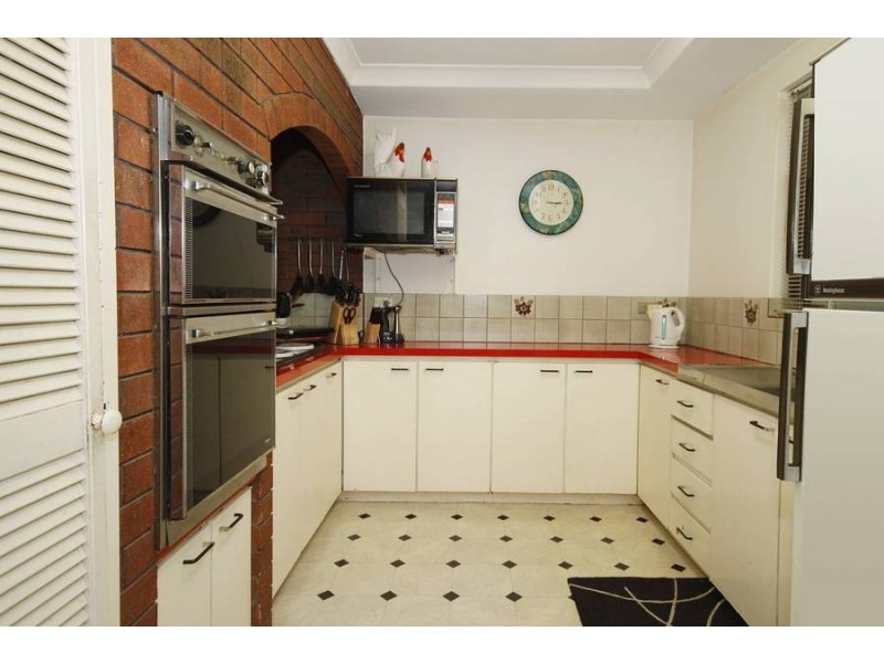 17 Fontley Rd, Kingsley WA 6026