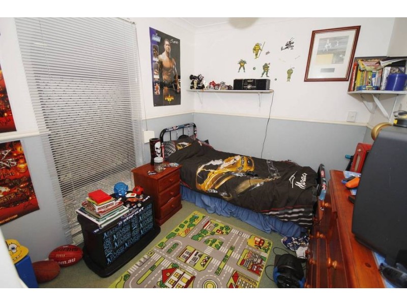 17 Fontley Rd, Kingsley WA 6026