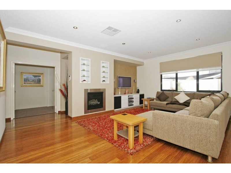 29 Noalimba Crescent, Bateman WA 6150