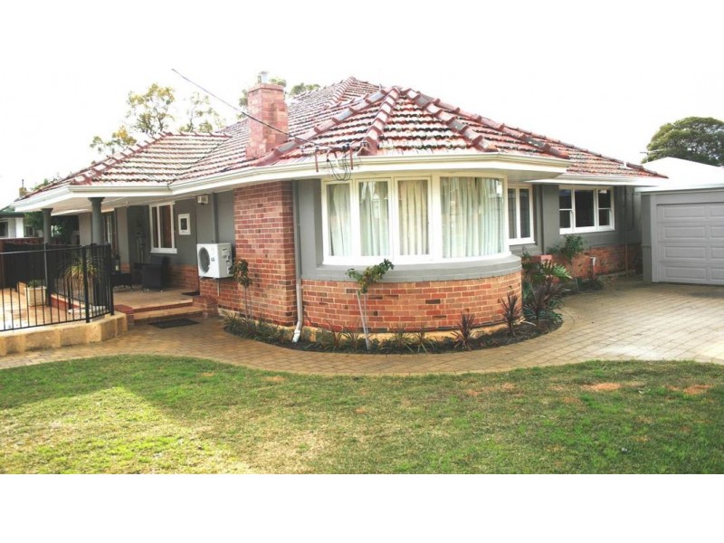 17 Bedford Road, Ardross WA 6153