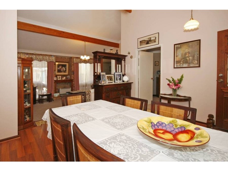 16 Hebbard St, Samson WA 6163