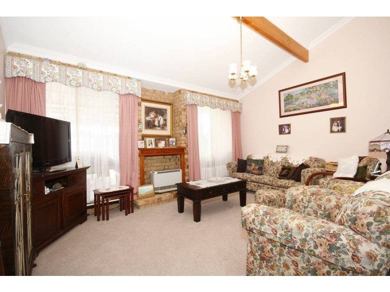 16 Hebbard St, Samson WA 6163