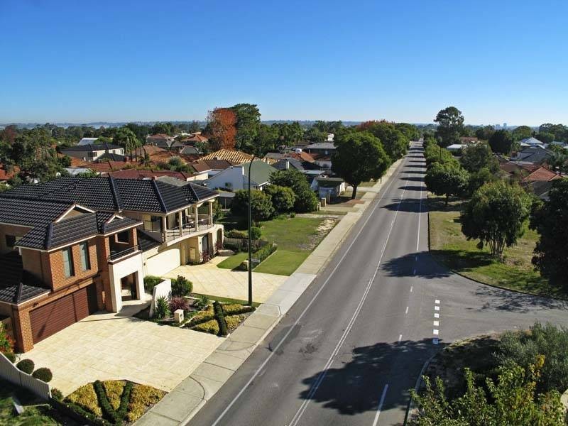 105 Reynolds Road, Mount Pleasant WA 6153