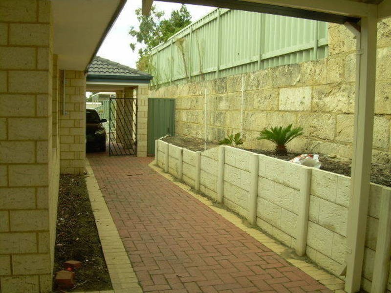 13 Waitch Loop, Beeliar WA 6164