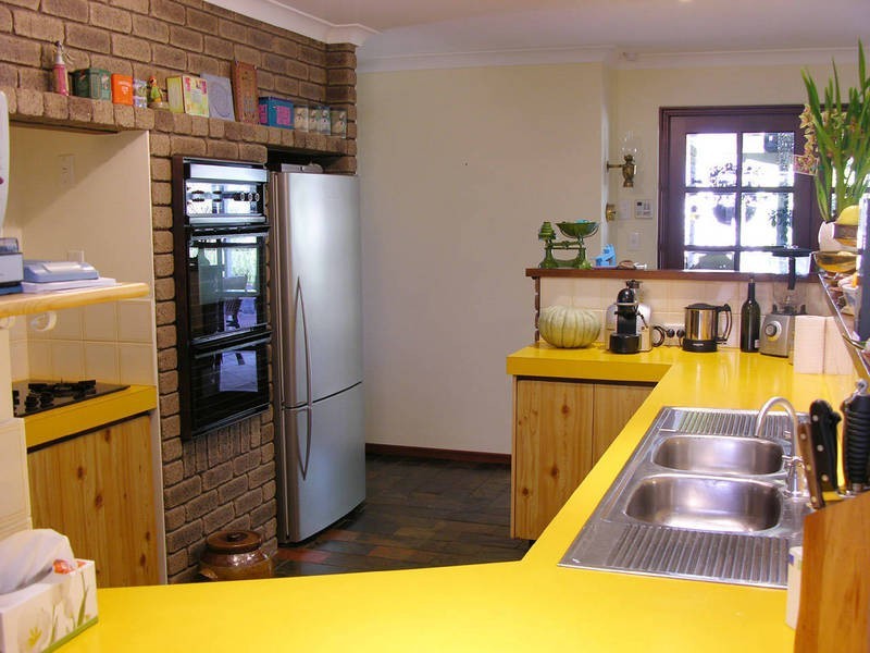 40 Revelly Court, Samson WA 6163