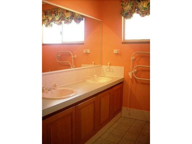 48A Parkside Avenue, Mount Pleasant WA 6153