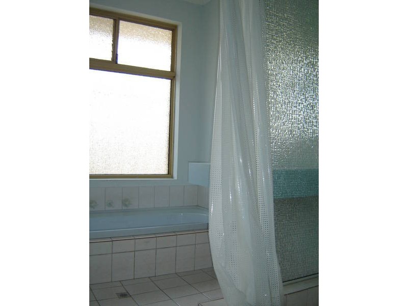 17 Citrus Loop, South Lake WA 6164