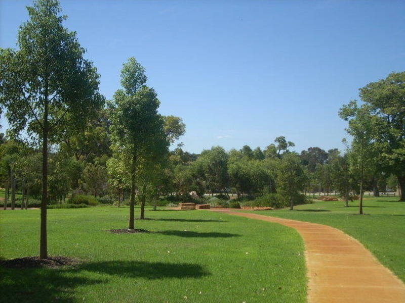 15C Selina St, Innaloo WA 6018