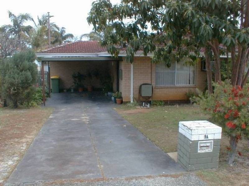 9A Hewitt St, Booragoon WA 6154