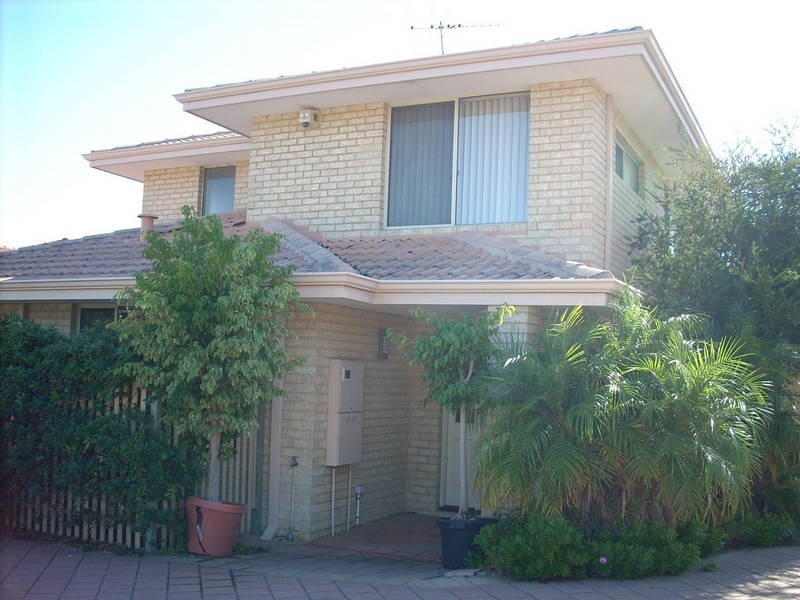 1/5A Dornie, Ardross WA 6153