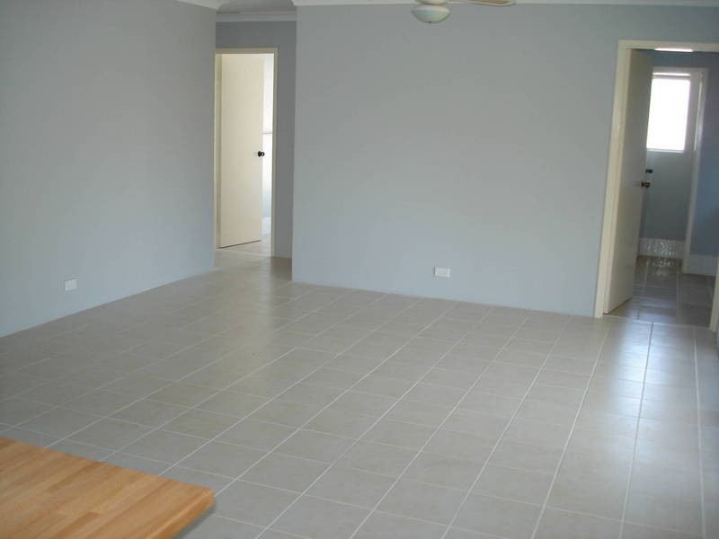 4 Sandown Road, Willetton WA 6155