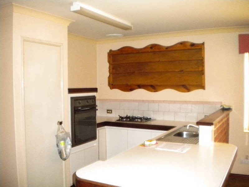 16 Daley Close, Atwell WA 6164