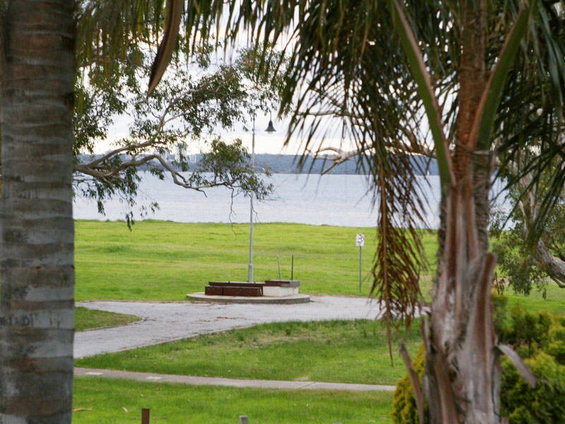 172 Burke Drive, Attadale WA 6156