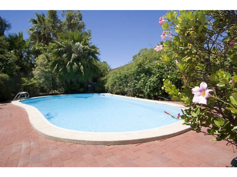 216 Riseley Street, Booragoon WA 6154