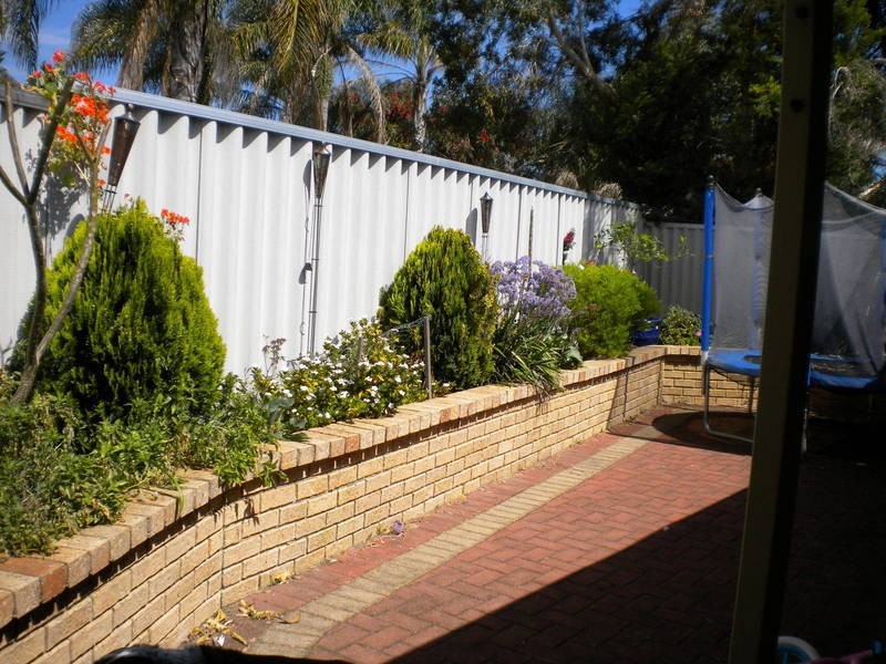 15a Hamlet Court, Bibra Lake WA 6163