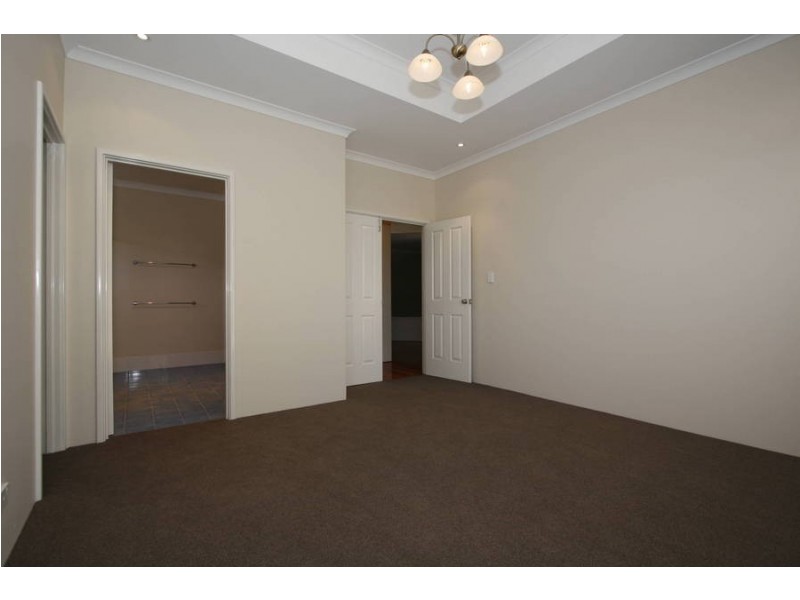 1 Hopson Close, Booragoon WA 6154