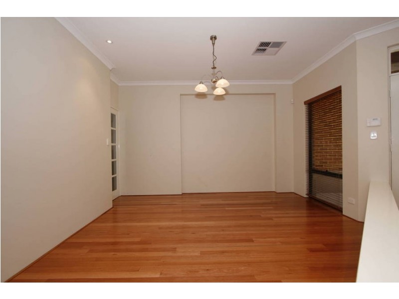 1 Hopson Close, Booragoon WA 6154