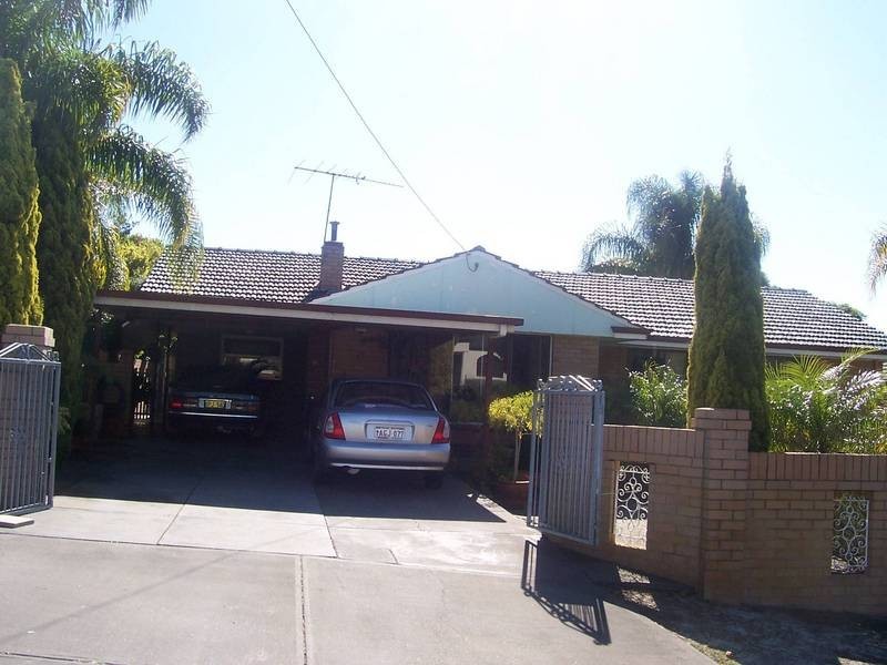 13 Canna way, Ardross WA 6153