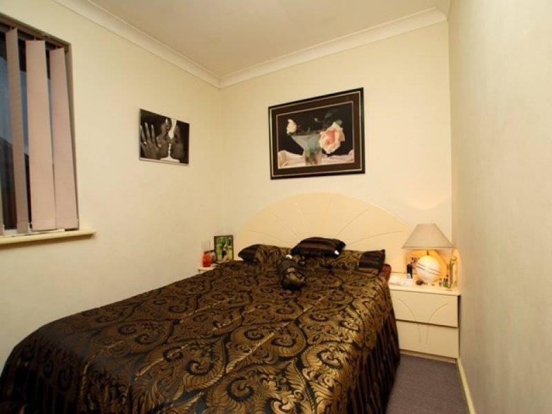 25 Hybanthus Road, Riverton WA 6148