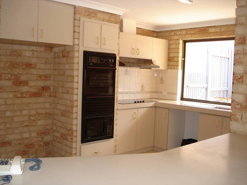 10 Sprigg Place, Booragoon WA 6154