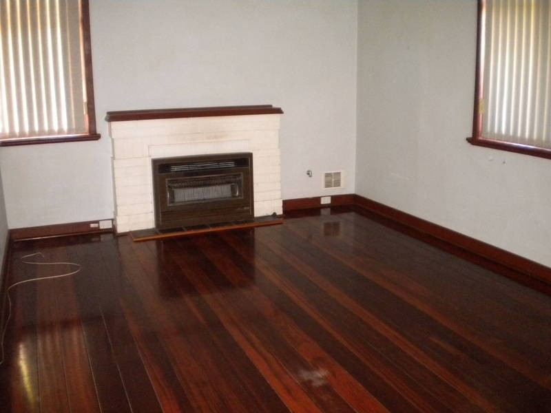 77 Reynolds Road, Mount Pleasant WA 6153