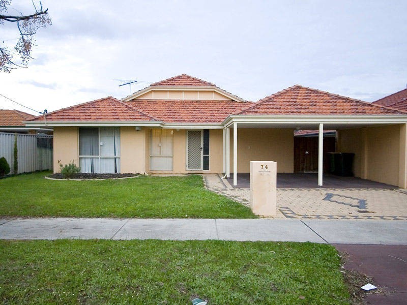 74 Queen Street, Bentley WA 6102