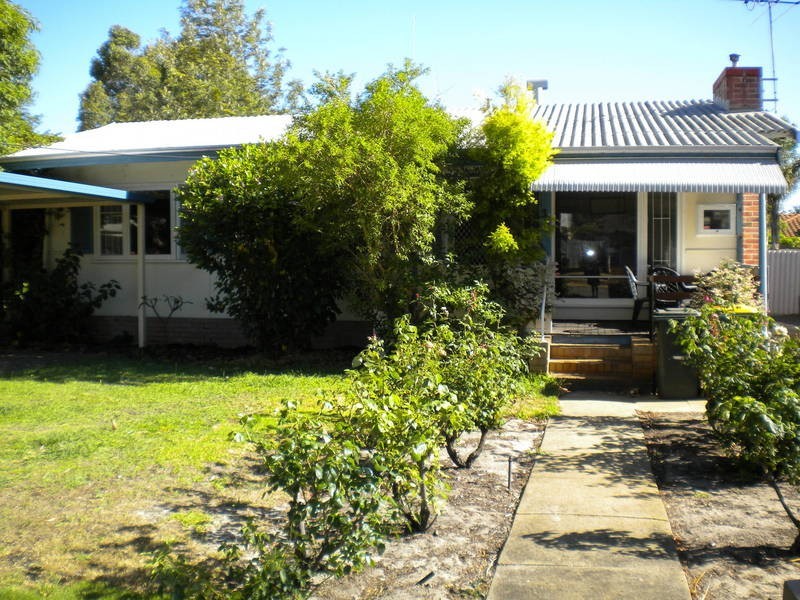 39 Adamson Road, Brentwood WA 6153