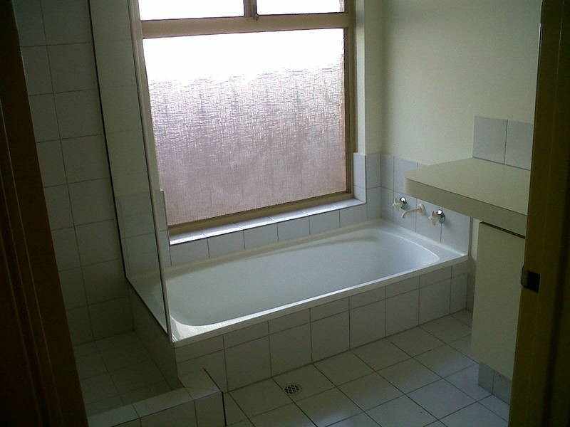 90 Jackson Ave, Winthrop WA 6150