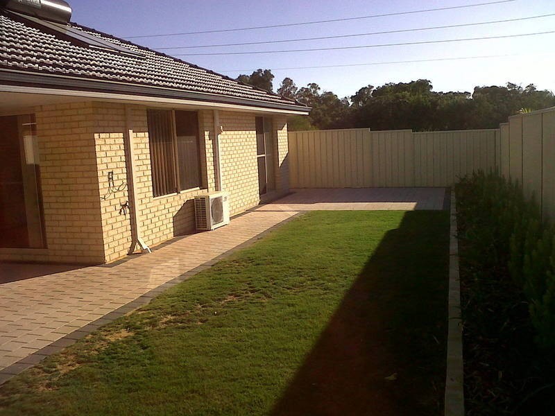 32 Leichhardt Crossing, Hammond Park WA 6164