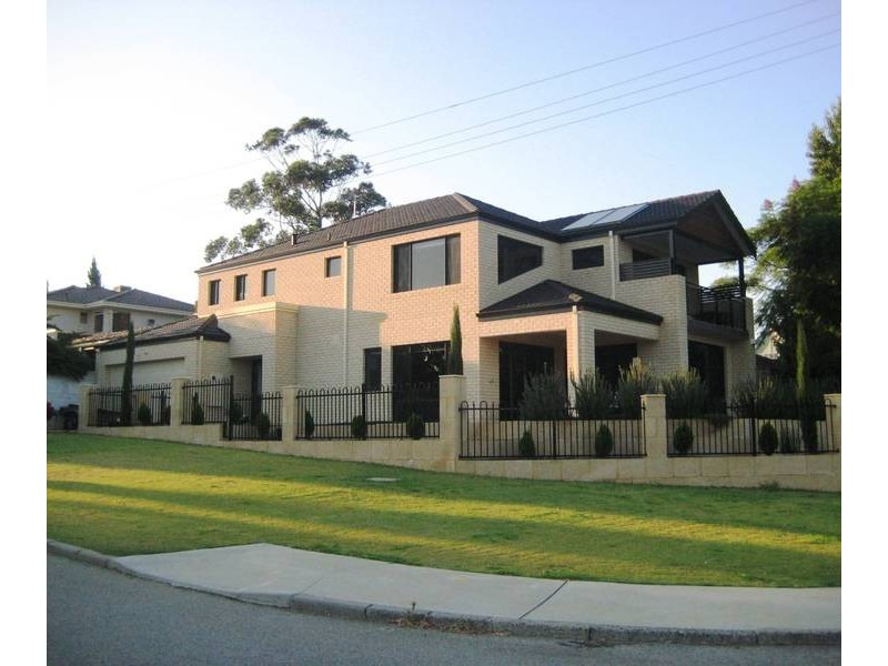 6 Ardessie Street, Ardross WA 6153