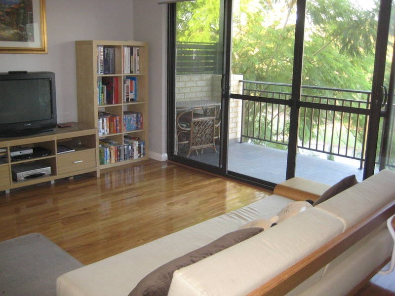 6 Ardessie Street, Ardross WA 6153