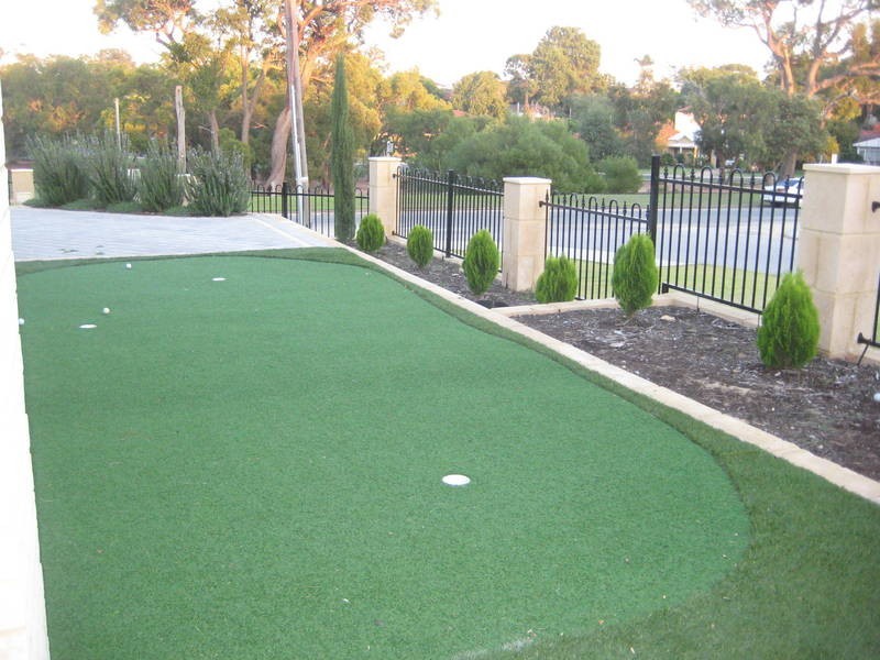 6 Ardessie Street, Ardross WA 6153