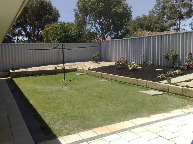 4 Oxalis Grove, Beeliar WA 6164