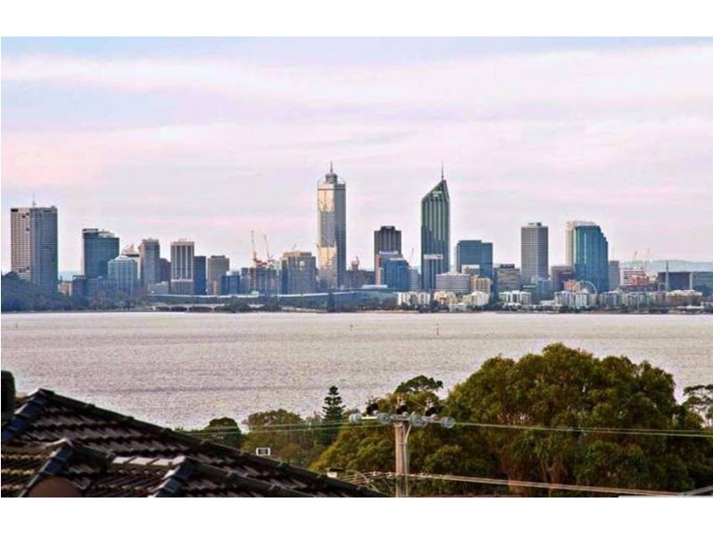 20 Bridges Way, Melville WA 6156