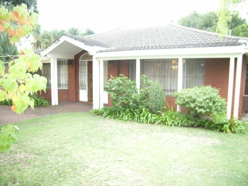 5 Dean Road, Bateman WA 6150