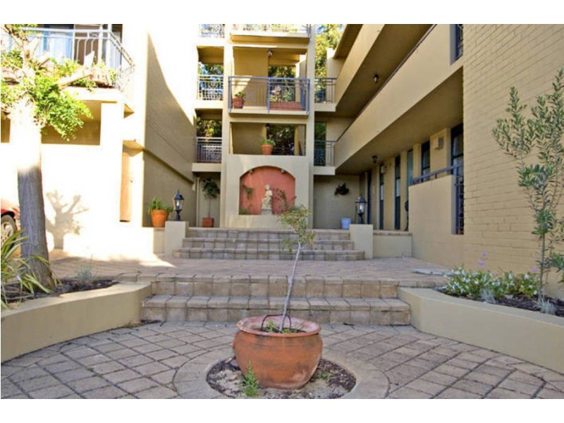 35/16 Hensman Street, South Perth WA 6151