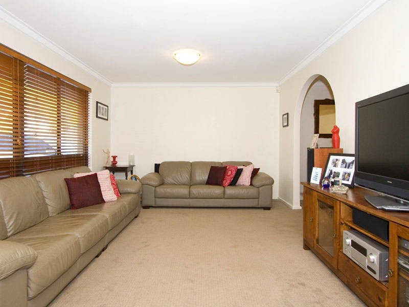 84 Aldridge Street, Booragoon WA 6154