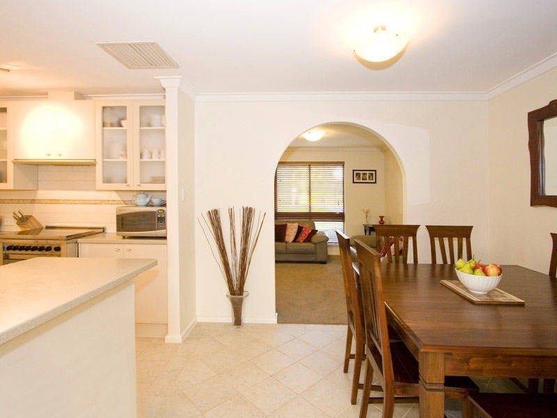 84 Aldridge Street, Booragoon WA 6154