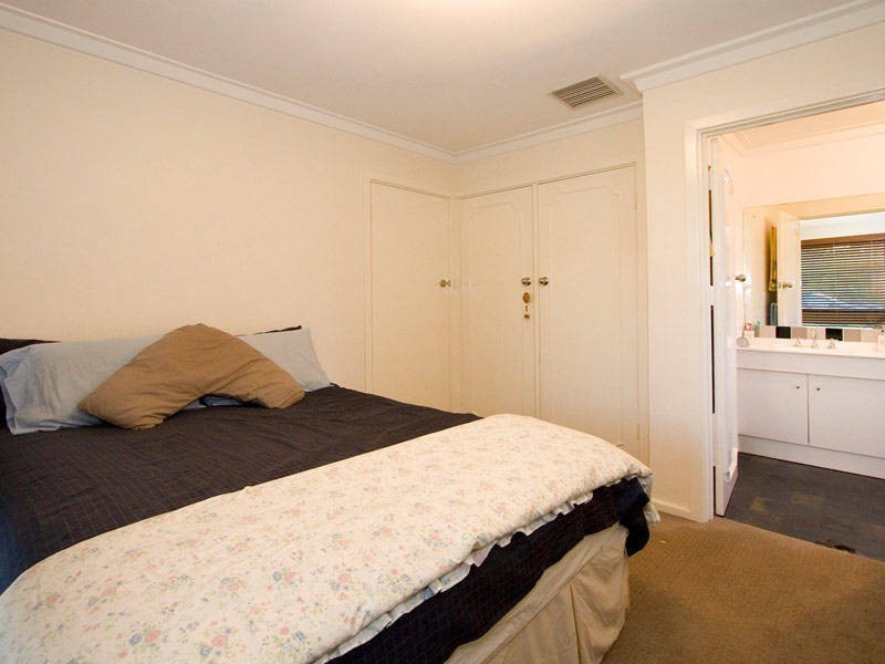 84 Aldridge Street, Booragoon WA 6154