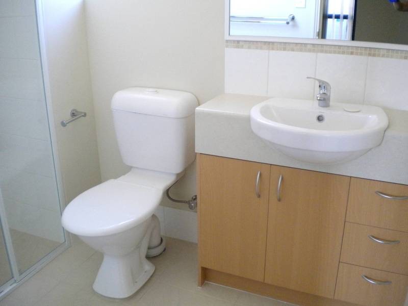 30/17 Southdown Place, Thornlie WA 6108