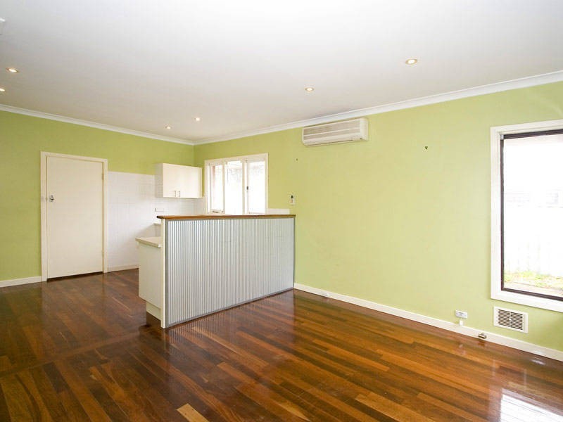 18 Juliet Road, Coolbellup WA 6163