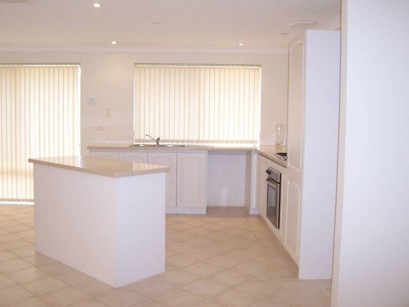 38 Brenchley Drive, Atwell WA 6164