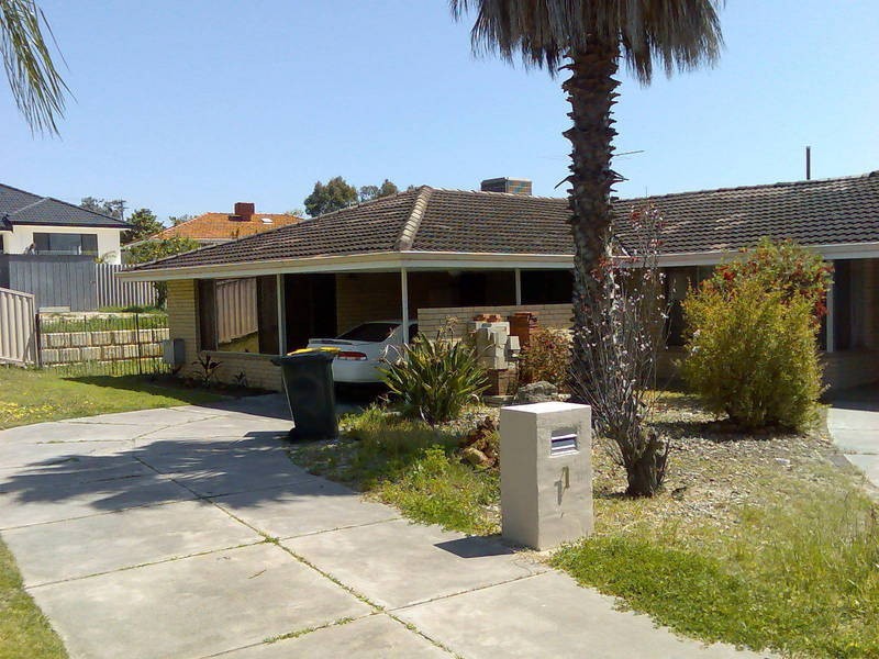 1 Moorehouse Street, Willagee WA 6156