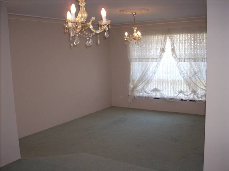 1/2A Constitution Gardens, Bibra Lake WA 6163