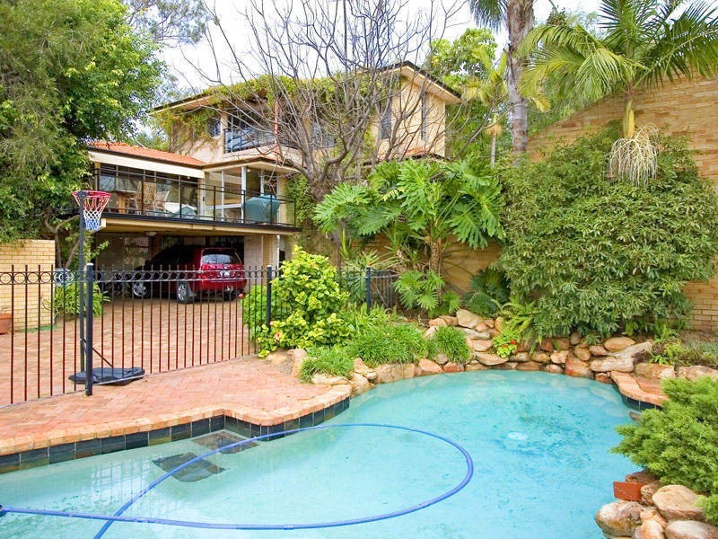4a Beach Road, Bicton WA 6157