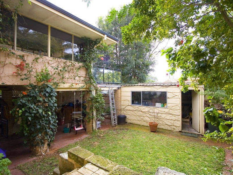 4a Beach Road, Bicton WA 6157