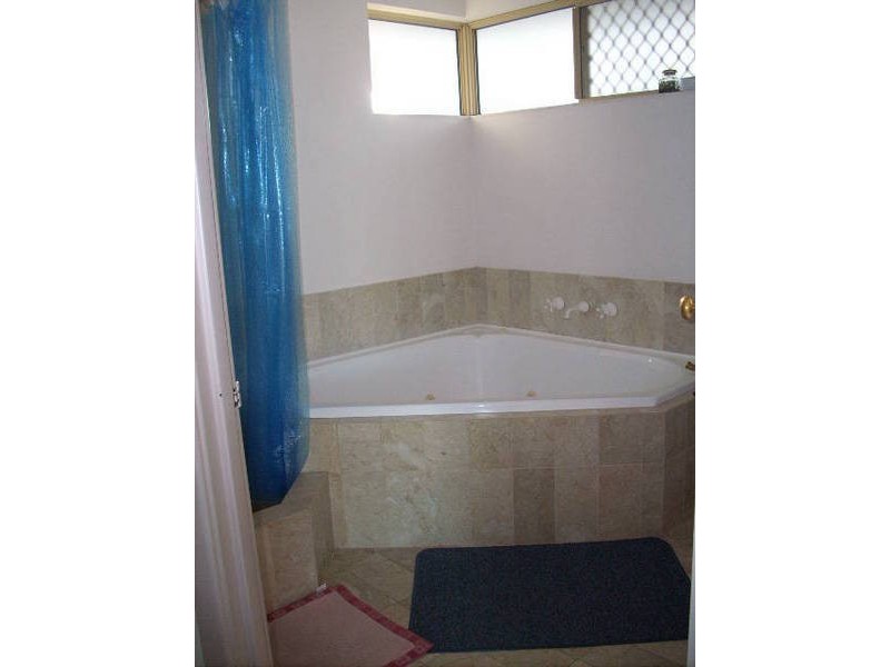 10 Moir Road, Kardinya WA 6163