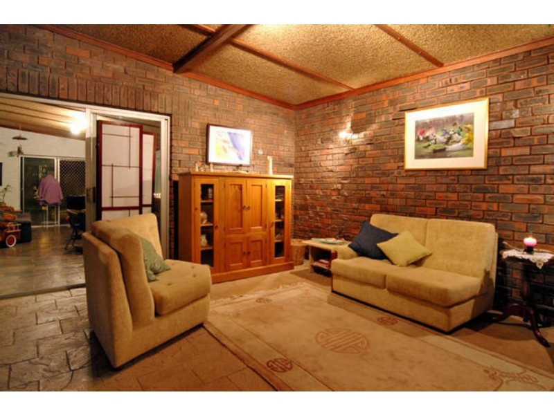 142 Kitchener Road, Alfred Cove WA 6154