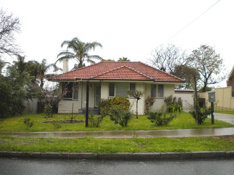 41 Curven Road, Hamilton Hill WA 6163